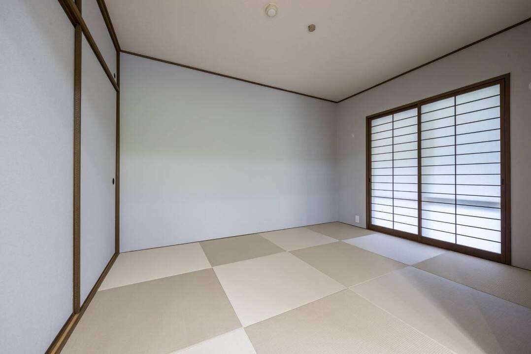 神戸の不動産会社ユーユー不動産が神戸市灘区で買い取ったマンションのリフォーム施工例