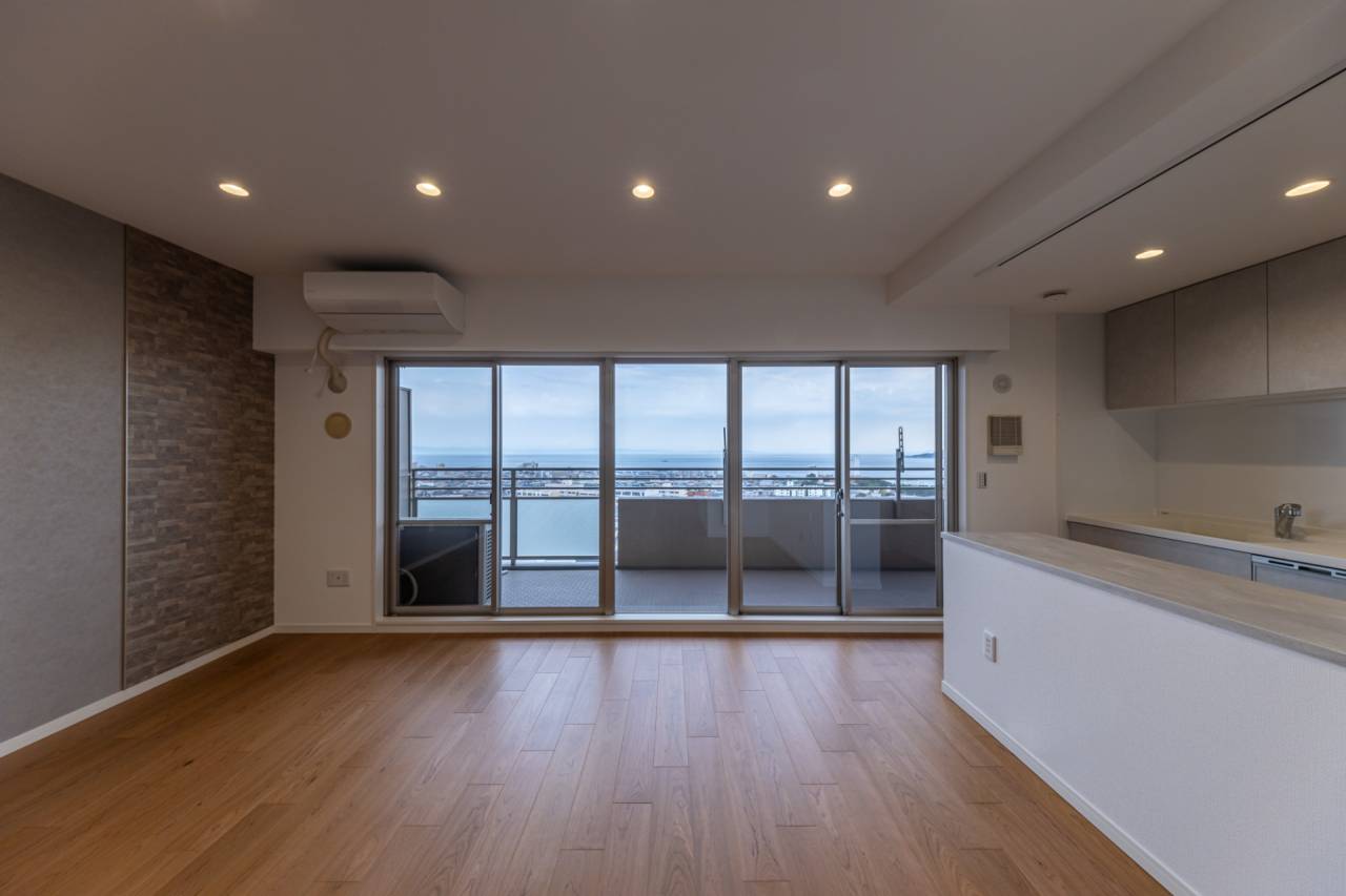 ビスタグランデ舞子<br>買取物件リフォーム完了いたしました。<br>落ち着きと品のある空間へ