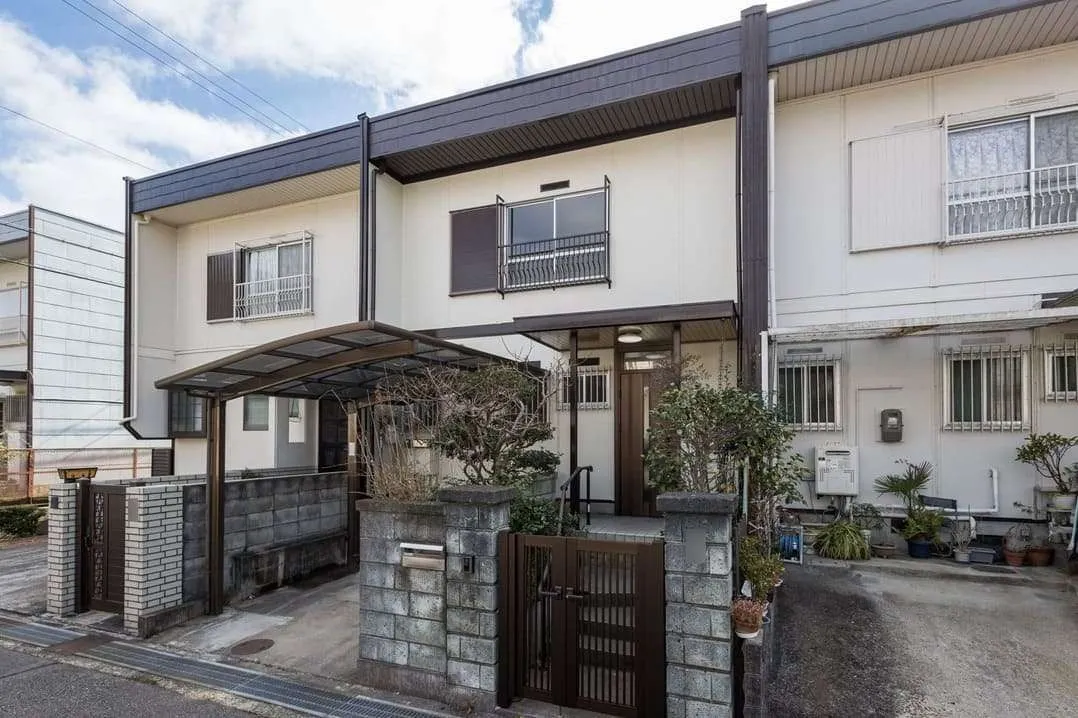 神戸市北区<br>ひよどり台5丁目<br>テラスハウス